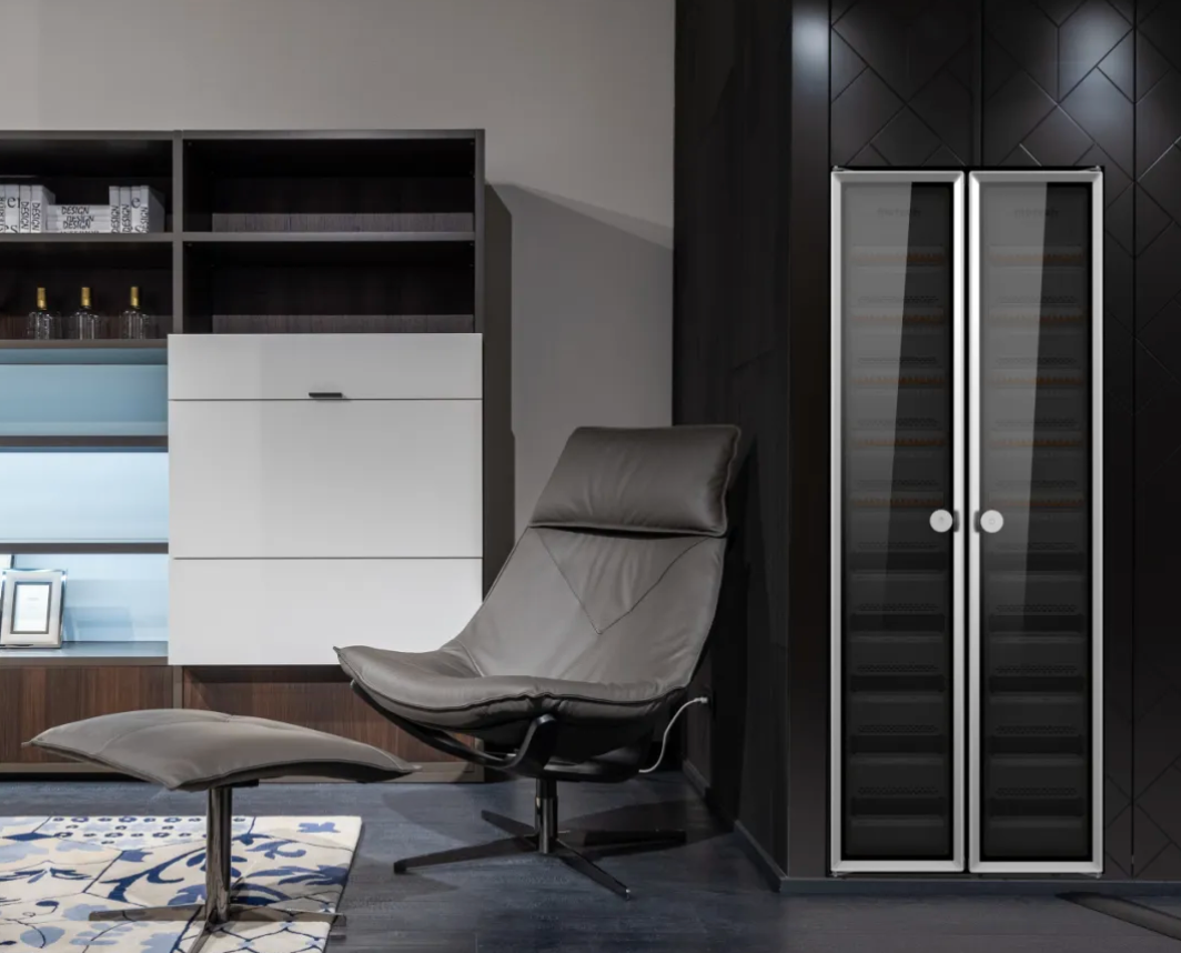 設(shè)備中心拼接案例分享，來看“強(qiáng)”與“弱”的和諧共處。