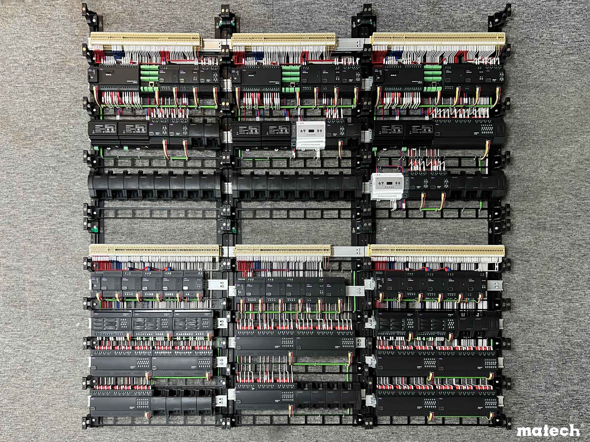 精湛工藝丨6套智能模塊接線完成，新疆客戶訂單完美交付！