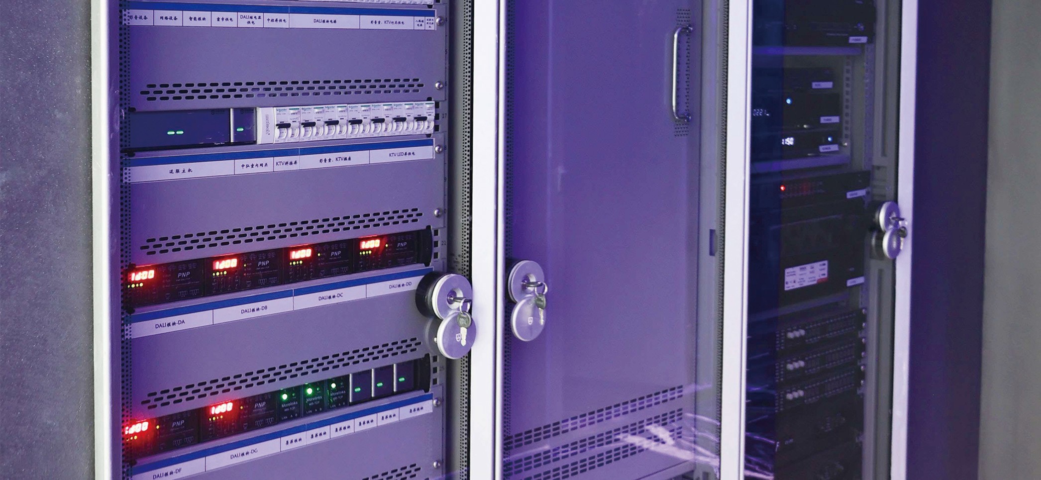 不是堆疊，是融合：瑪?shù)驴舜笳瑢贆C(jī)房解決方案。